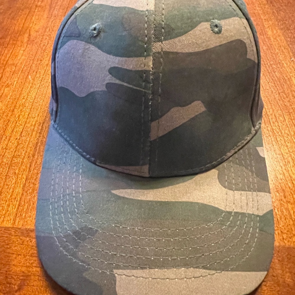 Camouflage Baseball Style Cap